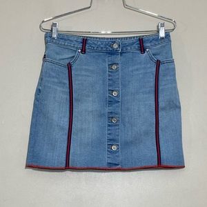 T TAHARI Woman jeans button down skirt size 2